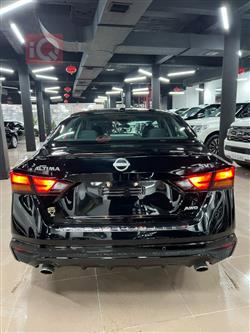 نیسان ئەلتیما